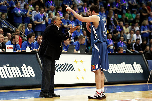 侨女篮接下 侨女篮接下