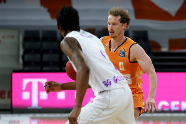 顶级强队过 顶级强队过