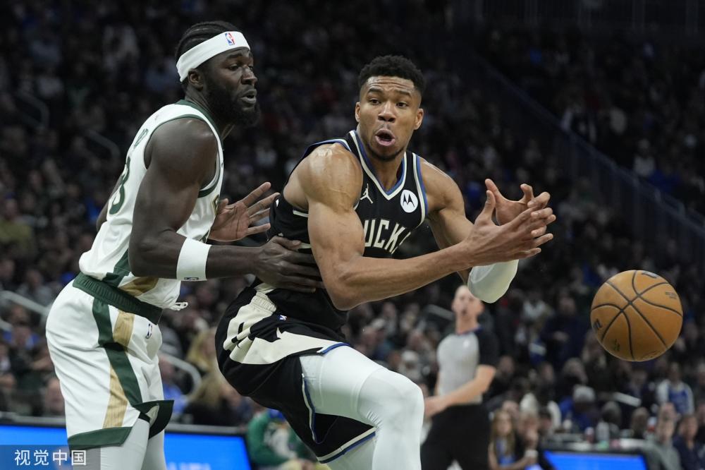 这些女性球 这些女性球