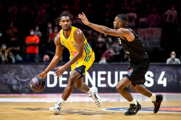 策略和灵活 策略和灵活