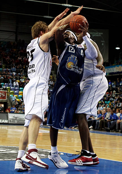 一项令人振 一项令人振